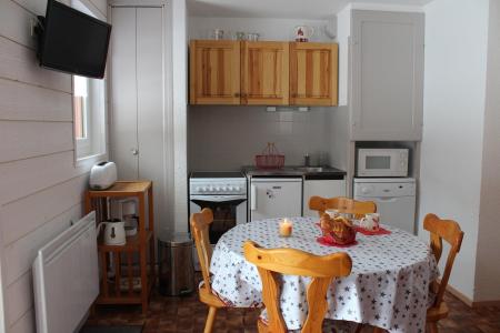 Urlaub in den Bergen 2-Zimmer-Appartment für 4 Personen (1) - Résidence Carène - Valloire - Wohnzimmer