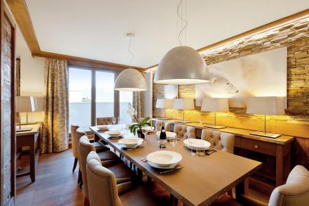 Holiday in mountain resort 5 room duplex apartment 12 people (370) - Résidence Carré Blanc - Courchevel - Living room