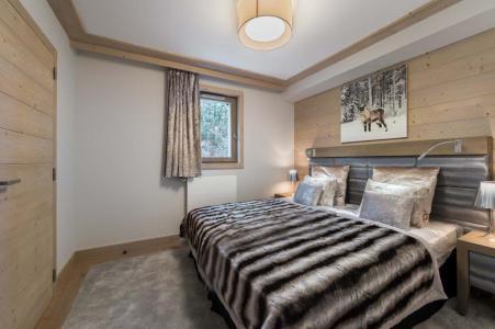 Holiday in mountain resort 3 room apartment 6 people (110) - Résidence Carré Blanc - Courchevel