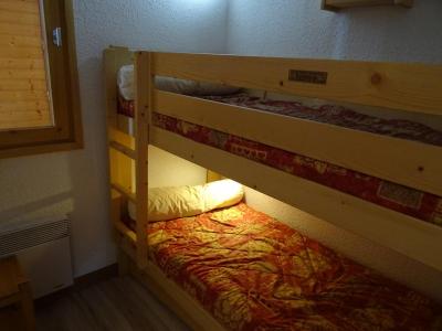 Urlaub in den Bergen 3-Zimmer-Appartment für 6 Personen (03) - Résidence Castors - Peisey-Vallandry - Schlafzimmer