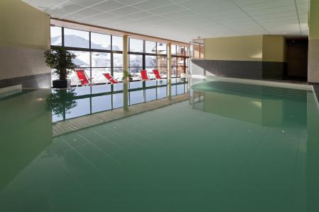 Holiday in mountain resort Résidence Centaure - La Plagne - Swimming pool