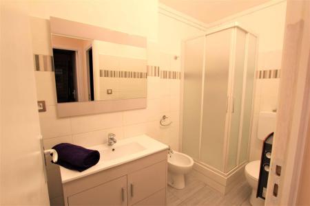 Vacances en montagne Appartement 2 pièces cabine 5 personnes (A306) - Résidence Central Parc 1a - Serre Chevalier - Salle de douche