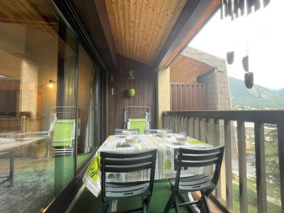 Holiday in mountain resort 2 room apartment 4 people (BRI200-2602) - Résidence Central Parc 2 - Serre Chevalier - Accommodation