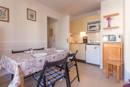 Vacanze in montagna Appartamento 2 stanze con alcova per 4 persone (BOUQ03) - Résidence Central Station - Montgenèvre - Soggiorno