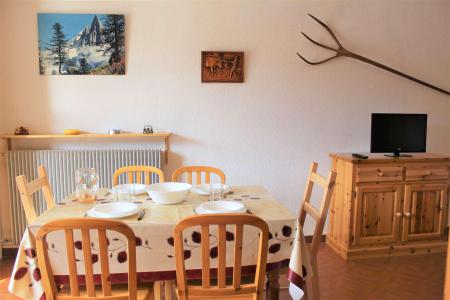 Vacances en montagne Studio coin montagne 4 personnes (005) - Résidence Centre Vars - Vars - Séjour