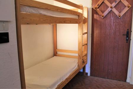 Urlaub in den Bergen Studio Schlafnische 4 Personen (023) - Résidence Centre Vars - Vars - Offener Schlafbereich