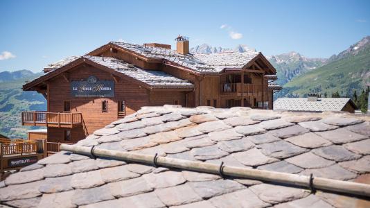 Urlaub in den Bergen Résidence CGH Boutique Le Lodge Hemera - La Rosière - Draußen im Sommer