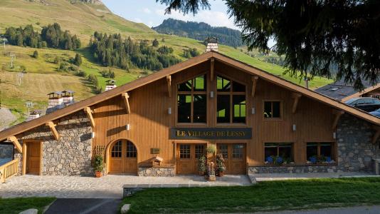 Vakantie in de bergen Résidence CGH Le Village de Lessy - Le Grand Bornand - Buiten zomer