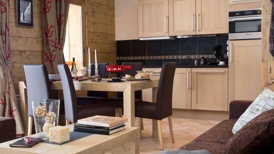 Urlaub in den Bergen Résidence CGH Les Chalets de Flambeau - Val Cenis - Wohnzimmer