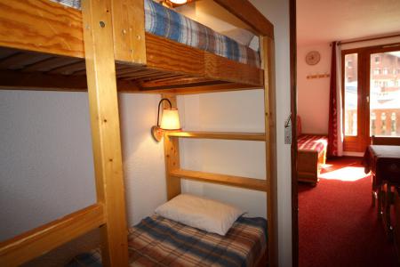 Holiday in mountain resort Studio 2 people (414CL) - Résidence Chalet Club - Tignes - Cabin