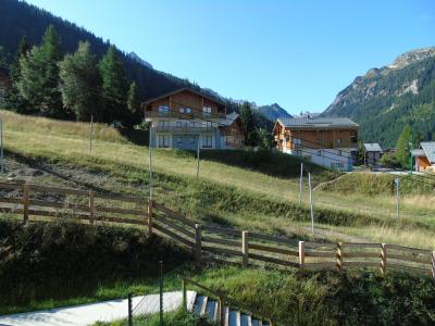 Vacances en montagne Studio coin montagne 2 personnes (112) - Résidence Chalet Club - Valfréjus - Balcon