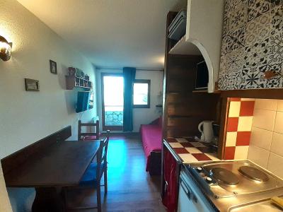 Holiday in mountain resort Studio sleeping corner 2 people (202) - Résidence Chalet Club - Valfréjus - Kitchenette