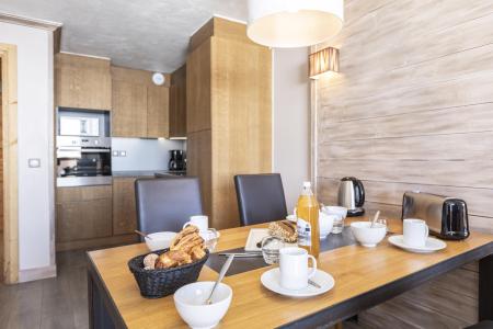 Holiday in mountain resort 3 room apartment 4 people - Résidence Chalet des Neiges Hermine - Val Thorens - Kitchenette