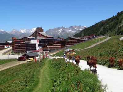 Аренда на лыжном курорте Résidence Chalet des Neiges la Source des Arcs - Les Arcs - летом под открытым небом