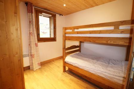 Holiday in mountain resort 3 room apartment 4 people - Résidence Chalune - Les Gets - Bedroom