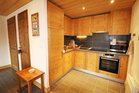 Holiday in mountain resort 3 room apartment 4 people - Résidence Chalune - Les Gets - Kitchenette