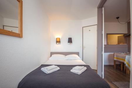 Holiday in mountain resort 2 room apartment 4 people (CROCUS) - Résidence Chamois Blanc - Chamonix - Bedroom