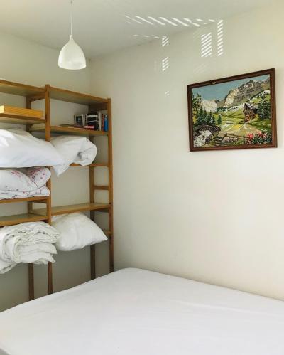 Holiday in mountain resort 2 room apartment sleeping corner 4 people (311) - Résidence Chanteloup - Montalbert - Bedroom