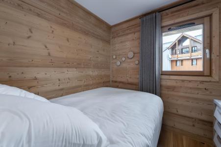 Holiday in mountain resort 4 room apartment 8 people (RJ03) - Résidence Chantemerle - Courchevel - Bedroom