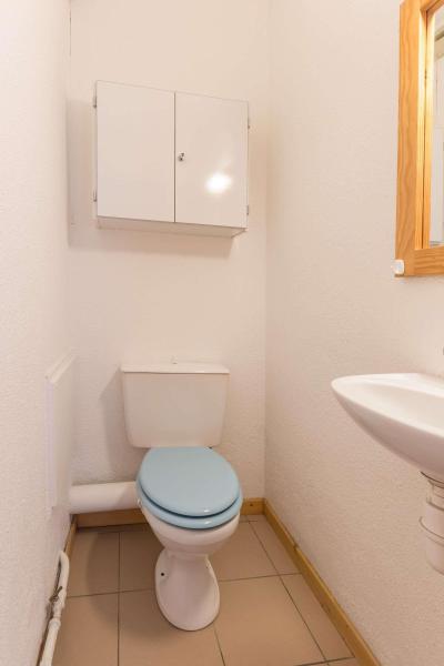 Vacances en montagne Appartement 3 pièces 6 personnes (303) - Résidence Chardons Bleus - Serre Chevalier - Wc