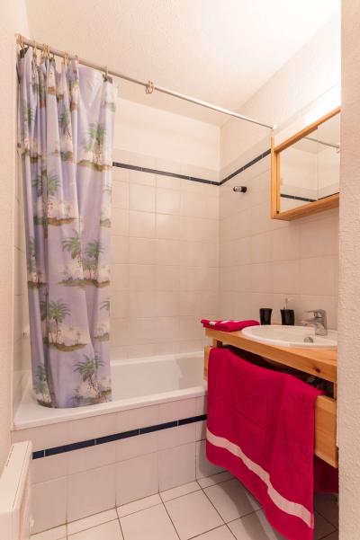 Holiday in mountain resort Studio sleeping corner 4 people (203) - Résidence Chardons Bleus - Serre Chevalier - Bathroom
