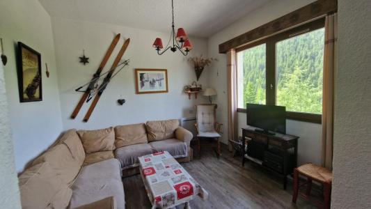 Holiday in mountain resort 4 room duplex apartment 12 people (00) - Résidence Charmaix - Valfréjus - Living room