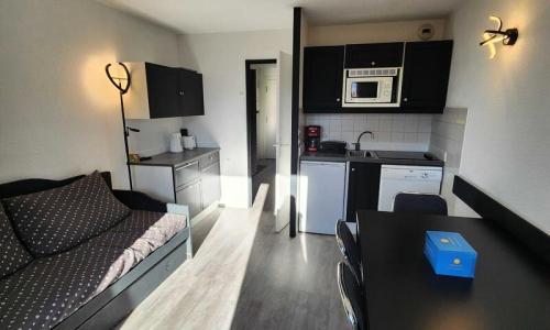Holiday in mountain resort Studio 4 people (Confort 24m²-6) - Résidence Charmettoger - MH - Les Arcs - Summer outside
