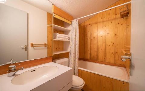 Holiday in mountain resort 3 room mezzanine apartment 6 people (G479) - Résidence Cheval Blanc - Valmorel