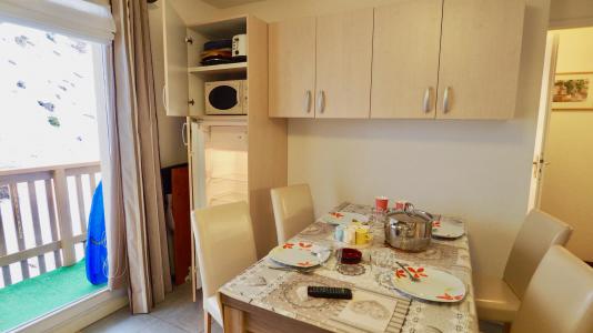 Vacances en montagne Appartement 2 pièces cabine 6 personnes (105) - Résidence Cheval Blanc - Valfréjus - Logement