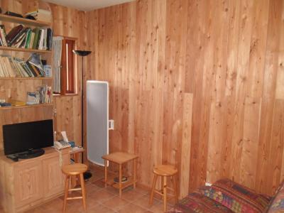 Holiday in mountain resort Studio sleeping corner 4 people (123) - Résidence Chevallier - Val Cenis - Living room