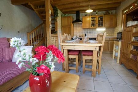 Holiday in mountain resort 3 room chalet 5 people - Résidence Chez Rose - Les Gets - Accommodation