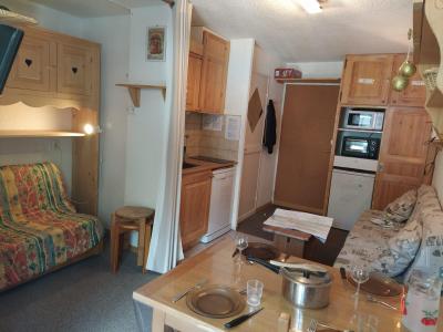 Vakantie in de bergen Appartement 2 kamers bergnis 4 personen (2500) - Résidence Cimes de Caron - Val Thorens - Woonkamer