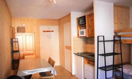 Wynajem na narty Studio 4 osoby (25m²-1) - Résidence Cimes De Caron - MH - Val Thorens - Na zewnątrz latem