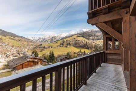 Vacances en montagne Chalet duplex 5 pièces 8 personnes - Résidence Clafoutis - La Clusaz - Balcon