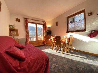 Vakantie in de bergen Studio cabine 4 personen (A1E) - Résidence Clos des Meurets - Praz sur Arly - Woonkamer