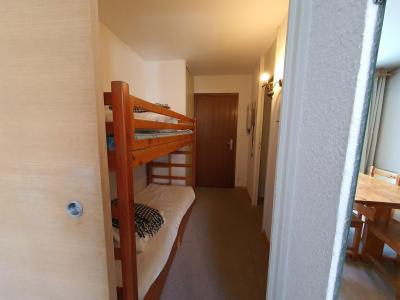 Holiday in mountain resort Studio sleeping corner 4 people (4) - Résidence Concorde 5 - Serre Chevalier - Bedroom