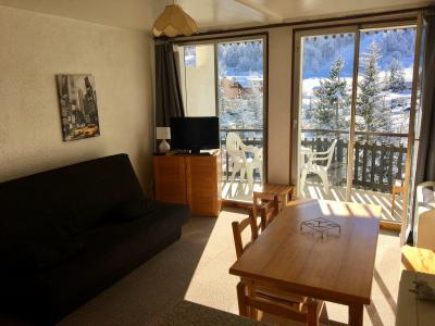Holiday in mountain resort Studio sleeping corner 4 people (Elisabeth) - Résidence Concorde 5 - Serre Chevalier - Living room
