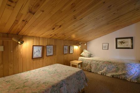Holiday in mountain resort 2 room apartment 5 people (654) - Résidence Corail - La Plagne - Bedroom under mansard