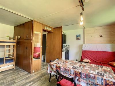 Wakacje w górach Studio z alkową 4 osoby (108) - Résidence Corbier - La Toussuire - Pokój gościnny