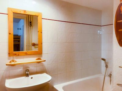 Vacances en montagne Studio coin montagne 4 personnes (242) - Résidence Côte Brune 3 - Les 2 Alpes - Salle de bain