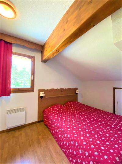 Holiday in mountain resort 3 room duplex apartment 8 people (122) - Résidence Crête du Berger - La Joue du Loup