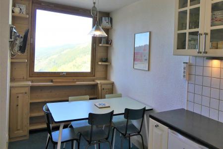 Urlaub in den Bergen 2-Zimmer-Appartment für 5 Personen (30) - Résidence Creux de l'Ours Rouge - Méribel-Mottaret - Wohnzimmer