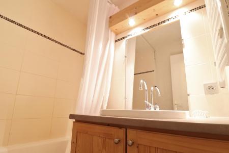 Vacances en montagne Appartement 2 pièces 4 personnes (A19) - Résidence Creux de l'Ours Rouge - Méribel-Mottaret - Salle de bain