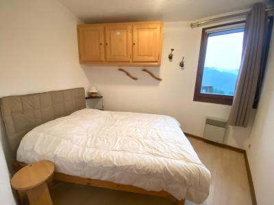 Holiday in mountain resort 3 room apartment 6 people (226) - Résidence Criou - Morillon - Bedroom