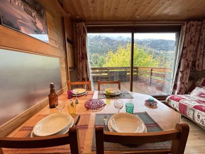 Vacances en montagne Studio 4 personnes (58) - Résidence Cristal - Méribel - Logement