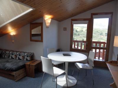 Vacaciones en montaña Apartamento cabina para 4 personas (1303) - Résidence Croix du Sud - La Plagne - Escalera