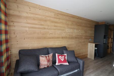 Holiday in mountain resort 2 room apartment 6 people (B2-23) - Résidence Curling B1-B2 - Tignes - Living room