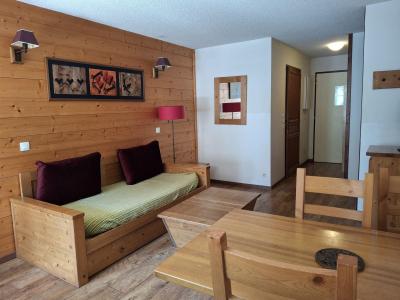 Vacanze in montagna Studio con alcova per 4 persone (411) - Résidence Cybèle BAT4 - Brides Les Bains - Soggiorno