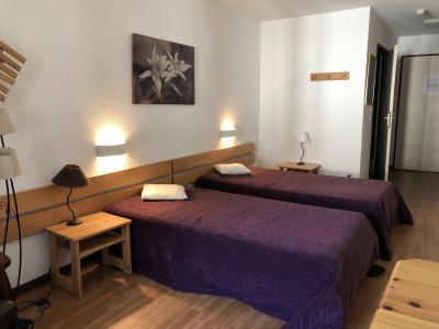 Vakantie in de bergen Studio bergnis 4 personen (204) - Résidence Cybèle - Brides Les Bains - Woonkamer