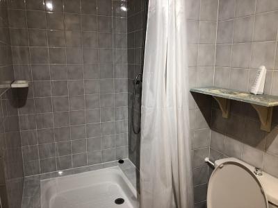 Vakantie in de bergen Studio bergnis 4 personen (2310) - Résidence Cybèle - Brides Les Bains - Badkamer